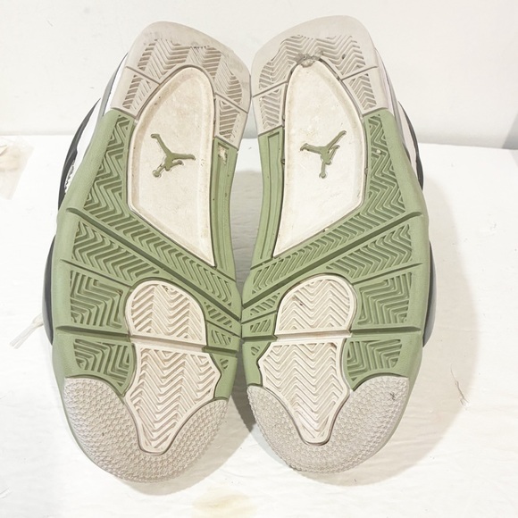 Jordan Air 4 Retro Women's Size 9 White/Oil Green-Dark Ash AQ9129-103 Low Top - Picture 8 of 8